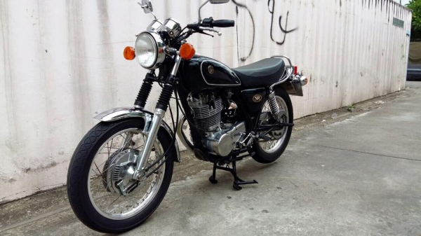 ขาย sr 400 ปี 98 เดิมๆๆ ทะเบียนเต็มพร้อมโอน ขาย sr 400 ปี 98 เดิมๆๆ ทะเบียนเต็มพร้อมโอน