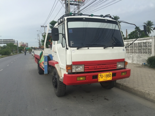 รถบรรทุก6ล้อติดเครนtanado 3.6ตัน เบรคทิฟๆรถปี2005