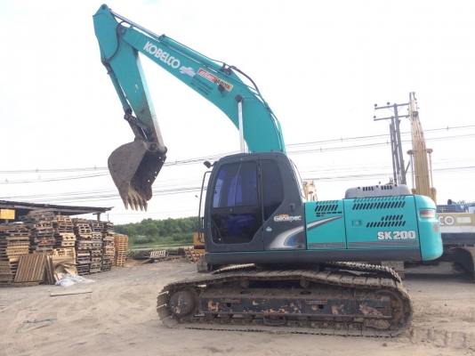 ขายรถแมคโครSK200YN12ซุปเปอร์สนใจติดต่อ0851562314บอยคับ