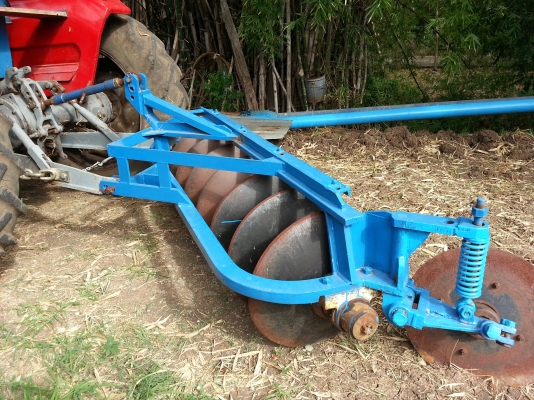 ผาน 7 * 26 พร้อมใช้ ใบเต็ม สภาพดีมาก 34000 ติดต่อ 0817807317