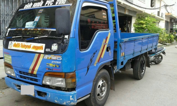 ขาย รถบรรทุก 4 ล้อ 100 แรง