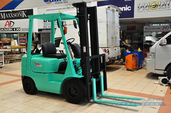 ขายรถโฟล์คลิฟท์มือสอง MITSUBISHI รุ่น FG15  ราคา 160,000 บาท นำเข้าจากประเทศญี่ปุ่น 100\% ไม่เคยใช้งานในประเทศไทย