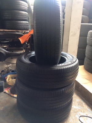 ขายยาง 15" 195/65R15 ยางปี13 Michelin Primacy 3 สภาพสวยๆ4เส้นขาย 1,800บาท