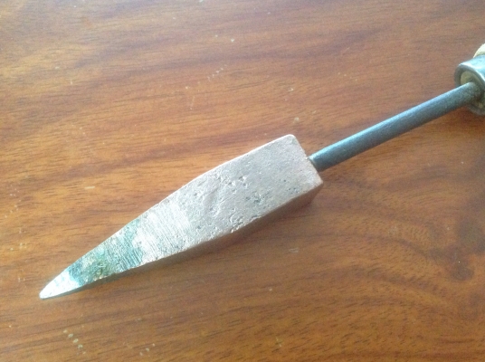 ขายหัวแร้งโบราณด้ามไม้ หนัก 1/2 กก. ขนาดหัว 4 1/2" ด้ามยาว 13"