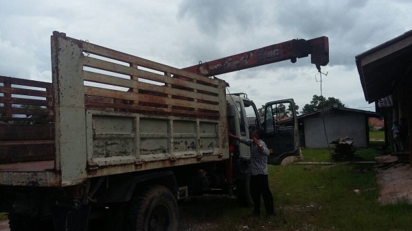 6 ล้อดั้มติดเครน 168 แรง FE172-10 เครน 3 ตัน ท้องปลิง V หัวสิงค์ สภาพดี พร้อมใช้ เล่มพร้อม