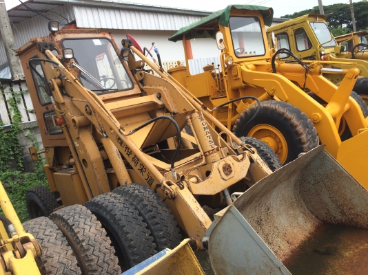 รถตักล้อยาง Komatsu  SD25  มือสองจากนอก