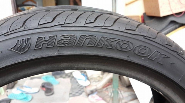 ขายยางสเป็กโหดๆ...ดอกแน่ๆ ยาง Hankook น่ายางต่ำๆ 165/452R16 ยางปี 13 สภาพยังสวยใช้ได้อีกนาน ไม่เคยปะ ราคา 4400 สนใจติดต่อสอบถาม 0891738889 เอก ดูของได้ที่ อ่อนนุช 49 ขายยางสเป็กโหดๆ...ดอกแน่ๆ ยาง Hankook น่ายางต่ำๆ 165/452R16 ยางปี 13 สภาพยังสวยใช้ได้อีกนาน ไม่เคยปะ ราคา 4400 สนใจติดต่อสอบถาม 0891738889 เอก ดูของได้ที่ อ่อนนุช 49