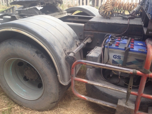 ขายฮีโน่โปรเฟีย P11C 330แรงพร้อมหางก้าง3เพลาพนัสมาวิมปี50