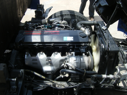 Isuzu NPR 135 แรง