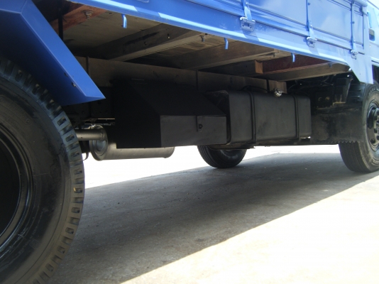 Isuzu NPR 135 แรง