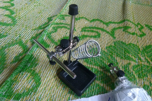 ปากกาจับงาน พร้อมเลนส์ ขยายใหญ่ และ เลนส์ ขยายเล็ก มีไฟส่อง LED 700 บาท.- ปากกาจับงาน พร้อมเลนส์ ขยายใหญ่ และ เลนส์ ขยายเล็ก มีไฟส่อง LED 700 บาท.-