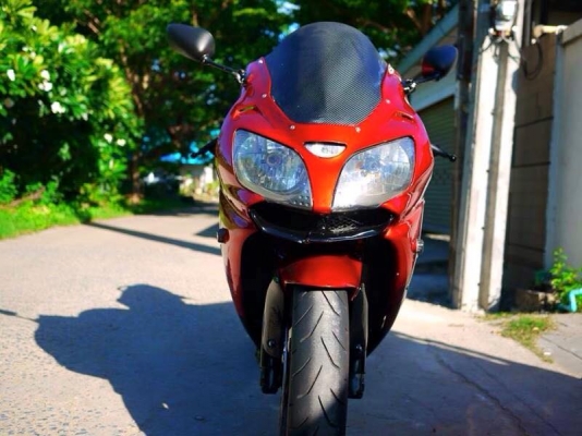 ขาย Kawasaki Zx9 900cc พร้อมทะเบียน