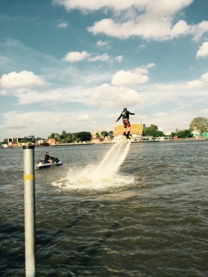 ขายยกชุด Fry Board  ขายพร้อมเจ็ทสกี ลากไปเล่นได้เลย