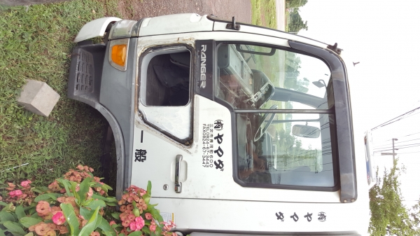 ขายหัวเก๋ง HINO FฺB 4J รุ่นใหม่ ติดแซทซี มีแหนบ จากญี่ปุ่น ส่งฟรี ขายหัวเก๋ง HINO FฺB 4J รุ่นใหม่ ติดแซทซี มีแหนบ จากญี่ปุ่น ส่งฟรี