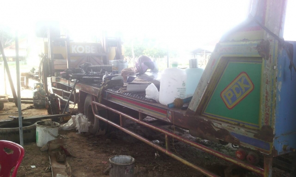 ขายหางปลาขึ้นรถเกี่ยวบรรไดไฮดรอริกอุปกรณ์ครบพร้อมใช้