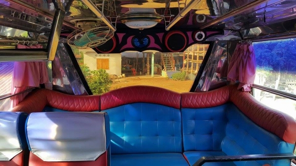 ต้องการขายรถบัส