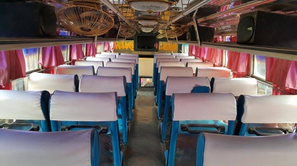 ต้องการขายรถบัส