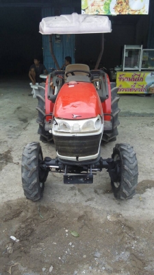 ขายยันม่าร์ EF312T สภาพรถพร้อมใช้งานครับ สนใจติดต่อ