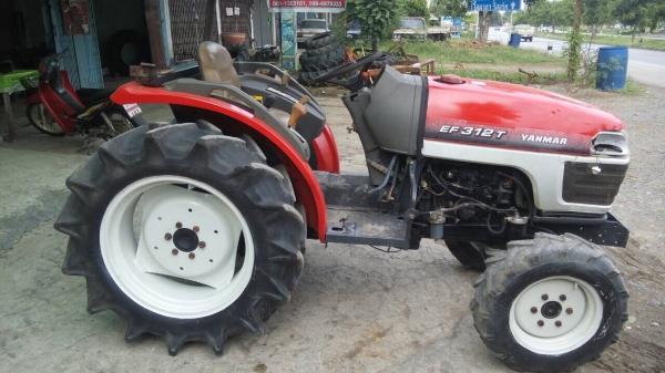 ขายยันม่าร์ EF312T สภาพรถพร้อมใช้งานครับ สนใจติดต่อ