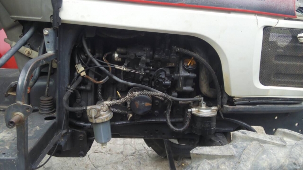 ขายยันม่าร์ EF312T สภาพรถพร้อมใช้งานครับ สนใจติดต่อ