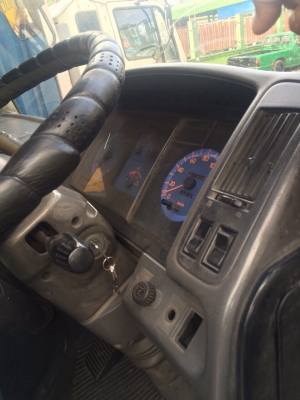 ขายFL1Jเครื่อง260 แรง เพลาเดียวจดปี2545 ยาว7.60 มขาย สด ผ่อน