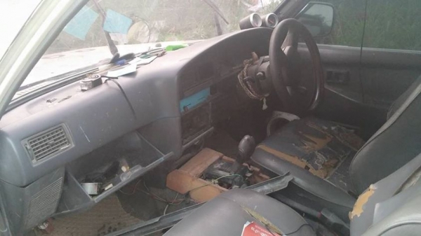 Mighty-X แค็ปปี 95 กระบะโป่ง ตามสภาพ Mighty-X แค็ปปี 95 กระบะโป่ง ตามสภาพ