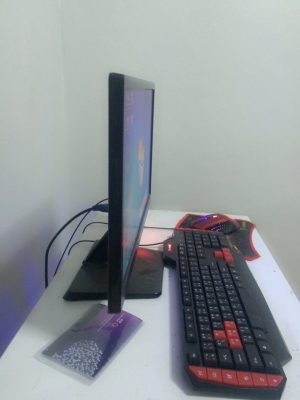 หน้าจอคอมพิวเตอร์ LED LG 20 นิ้ว