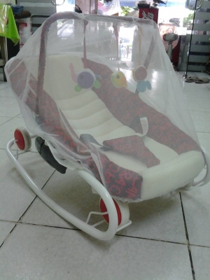 เปลโยกเยกกับเข็น