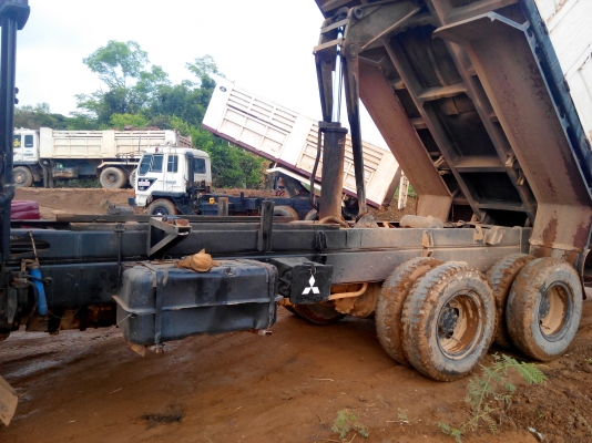 MITSUBISHI  FUSO FN527M-A  (ไอ้หลง)  เครื่อง6D16 195แรง  10 SPEED