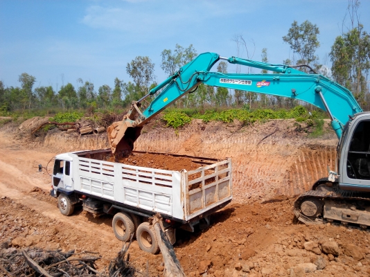 MITSUBISHI  FUSO FN527M-A  (ไอ้หลง)  เครื่อง6D16 195แรง  10 SPEED