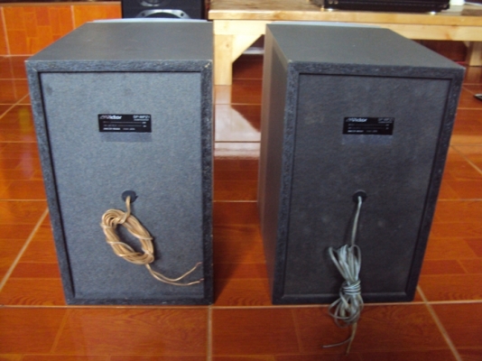 ขายลำโพงสวยๆ 2 คู่