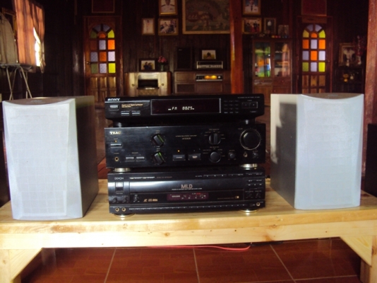 ขายลำโพงสวยๆ 2 คู่