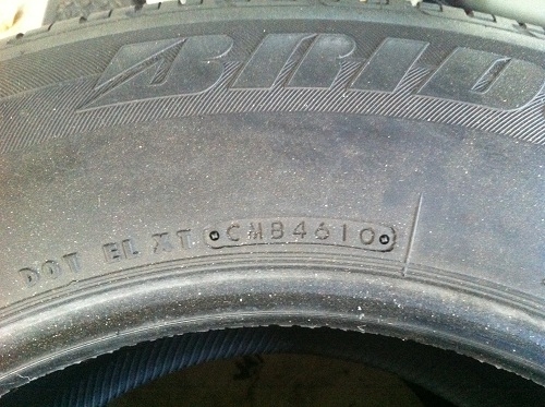 ขายยาง bridgestone 265/60/18 1 ชุด