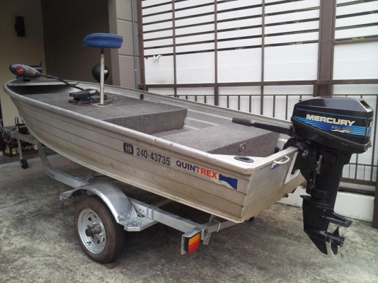 ขายเรือมิเนียม 12 ฟุต Quintrex เฉพาะตัวเรือ