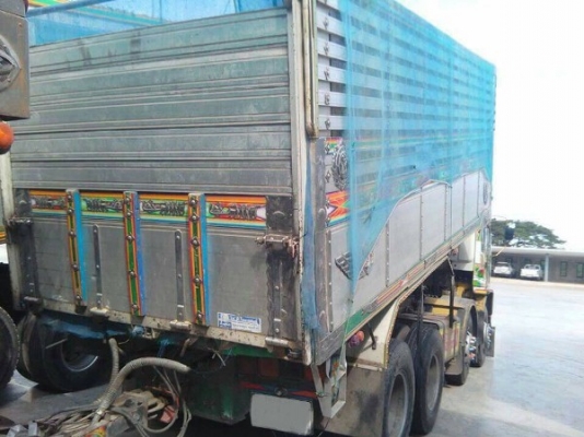 พ่วงแม่ลูกดั๊มพ์ ยี่ห้อ ISUZU DECA 320 แรงม้า  ดั๊มพ์อลูมิเนียม