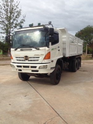 รถบรรทุก 10 ล้อดั๊มพ์ ยี่ห้อ HINO รุ่น FM2P  320 แรงม้า  ปี 2550