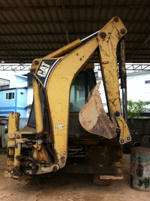 ขายรถตักหน้าขุดหลัง CAT 424 D เอกสารเล่มทะเบียน ราคา 800000