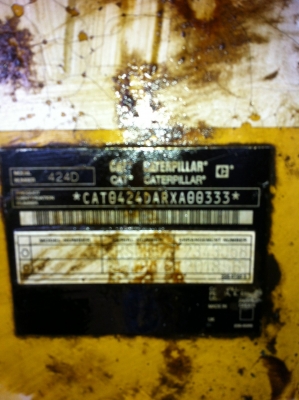 ขายรถตักหน้าขุดหลัง CAT 424 D เอกสารเล่มทะเบียน ราคา 800000