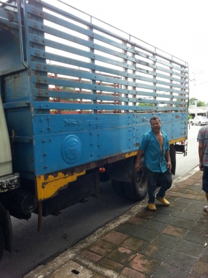 ขายรถบรรทุก 10 ล้อรั้วไม้ MITSUBISHI FN215K เครื่อง 6D-16 160 แรงม้า ราคา 330000