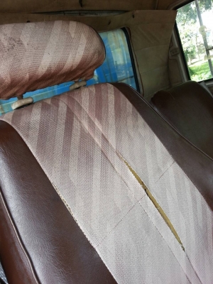 ขายรถบรรทุก 10 ล้อรั้วไม้ MITSUBISHI FN215K เครื่อง 6D-16 160 แรงม้า ราคา 330000