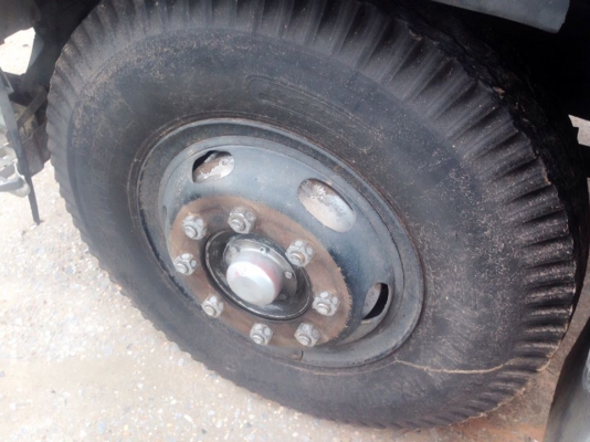 **670,000 บ.ต่อรอง/// 6ล้อตู้แห้ง10บาน HINO FF-195HP **ขาย HINO FF3H 195 6ล้อบรรทุกตู้แห้ง10บาน ไม่มีเสากลาง สภาพสวยๆ HINO FF3HMKA HO7D-195HP รถห้างแท้ เครื่องเดิม เกียร์เดิม เครื่องดี แน่น แห้ง แรง ไม่เยิ้ม เกียร์สั้น เข้าง่ายไม่หลุด ไม่หอนครับ ช่วงล่างเ