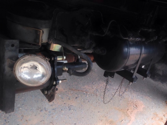 **670,000 บ.ต่อรอง/// 6ล้อตู้แห้ง10บาน HINO FF-195HP **ขาย HINO FF3H 195 6ล้อบรรทุกตู้แห้ง10บาน ไม่มีเสากลาง สภาพสวยๆ HINO FF3HMKA HO7D-195HP รถห้างแท้ เครื่องเดิม เกียร์เดิม เครื่องดี แน่น แห้ง แรง ไม่เยิ้ม เกียร์สั้น เข้าง่ายไม่หลุด ไม่หอนครับ ช่วงล่างเ