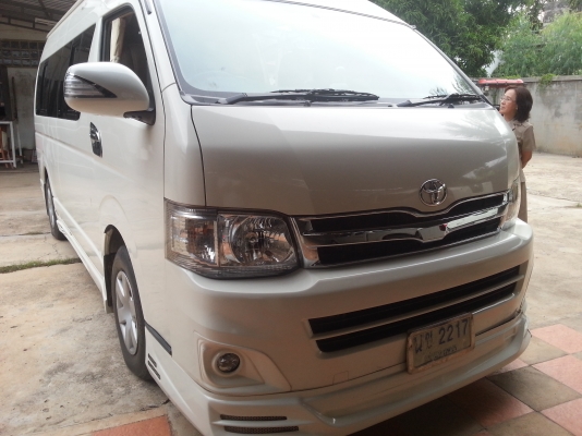 TOYOTA HIACE COMMUTER 2.5D4D ปี2011 ราคา 790,000 บาท