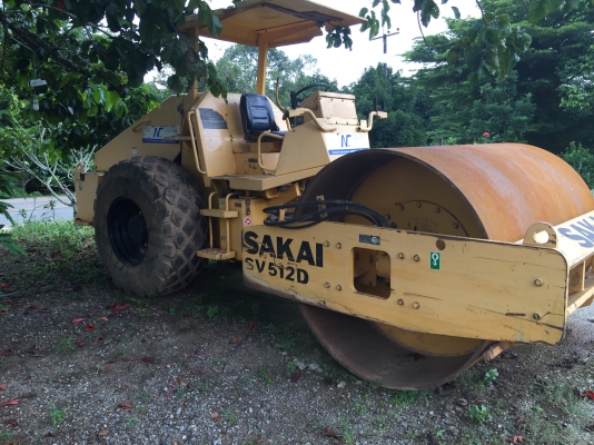 รถบด2เพลาสั่นสะเทือนSAKAI SV512D..รถซื้อใหม่ป้ายแดงใช้น้อย...เอาจอดมากกว่า รถบด2เพลาสั่นสะเทือนSAKAI SV512D..รถซื้อใหม่ป้ายแดงใช้น้อย...เอาจอดมากกว่า