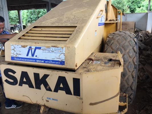 รถบด2เพลาสั่นสะเทือนSAKAI SV512D..รถซื้อใหม่ป้ายแดงใช้น้อย...เอาจอดมากกว่า รถบด2เพลาสั่นสะเทือนSAKAI SV512D..รถซื้อใหม่ป้ายแดงใช้น้อย...เอาจอดมากกว่า