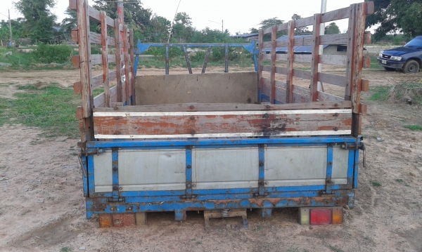 กระบะ6ล้อ tlช่วงสั้น