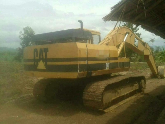 ขายรถแบคโฮ CAT E200Bพร้อมใช้ราคาถูก 520,000