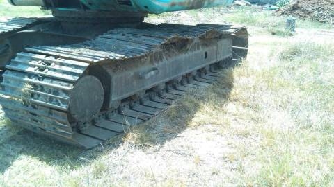 ขายรถแบคโฮKOBELCO sk200-5 ราคา650,000 090-772-3710 098-539-6074 ขายรถแบคโฮKOBELCO sk200-5 ราคา650,000 090-772-3710 098-539-6074