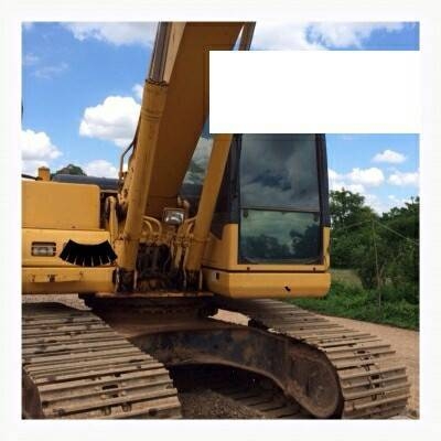 ขายรถแบคโฮ KOMATSU pc200-7 เอกสารเล่มทะเบียนไฟฟ้าครบ ราคา1,650,000