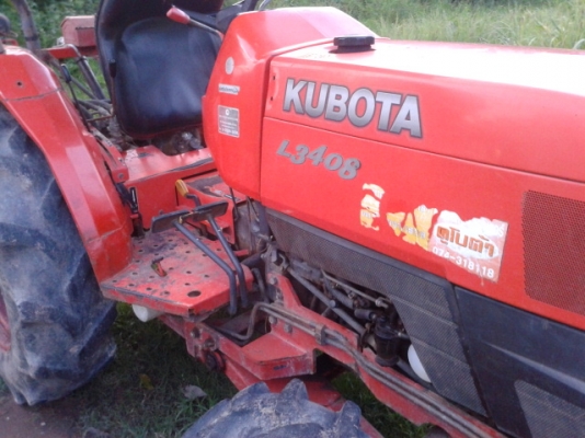 (ขายแล้วค่ะไป จ ตรัง รับกลับบ้าน)รถไถนาคูโบต้า  36 แรงม้า  สองเพลา พร้อมใช้งาน เล่มติดมือ    ราคา  230000